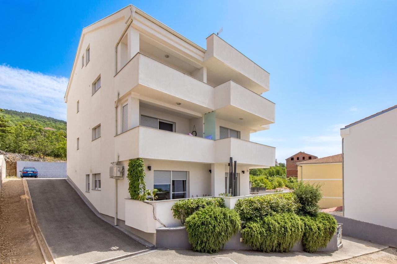 Sailor'S Nest Apartment Dramalj Luaran gambar