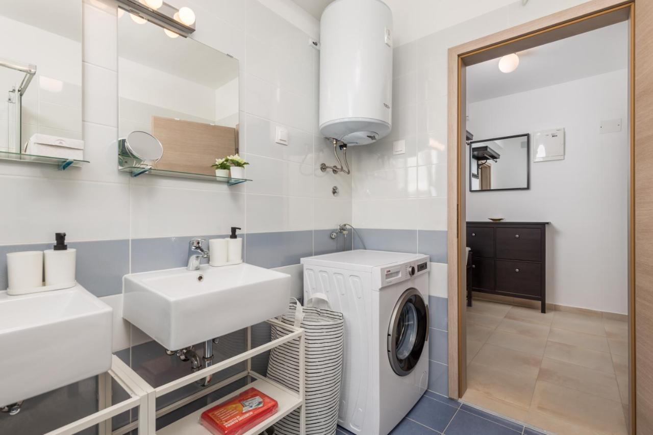 Sailor'S Nest Apartment Dramalj Luaran gambar