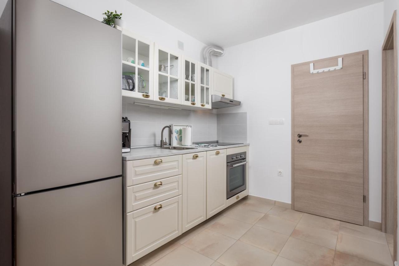 Sailor'S Nest Apartment Dramalj Luaran gambar