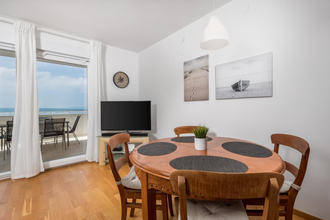 Sailor'S Nest Apartment Dramalj Luaran gambar