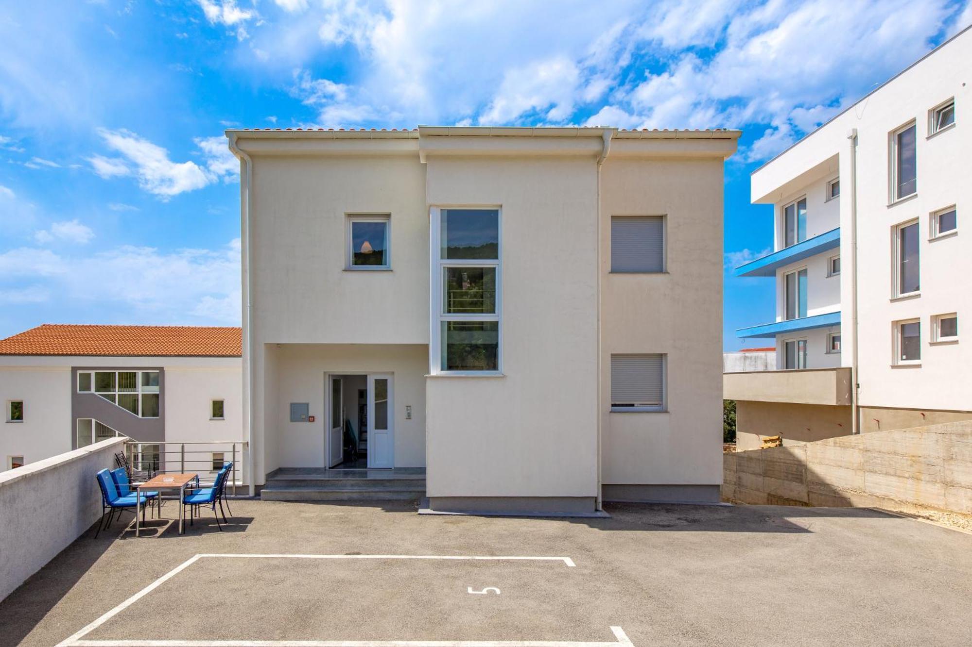 Sailor'S Nest Apartment Dramalj Luaran gambar
